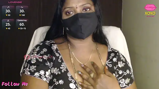 Snapshot of vani-09 chatting on December 24, 1:50 pm vani-09 online show from December 24, 1:50 pm