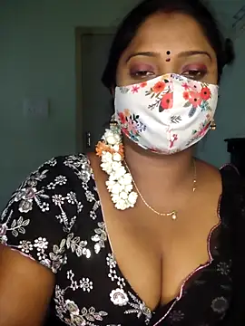 Snapshot of vani-09 chatting on March 4, 10:35 am vani-09 online show from March 4, 10:35 am