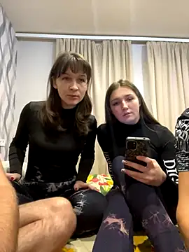 Niht Angels online show from October 1, 5:19 pm