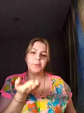 Snapshot of Lady_nice_cat chatting on February 9, 10:31 am Lady nice cat online show from February 9, 10:31 am