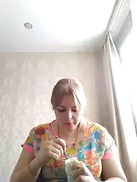 Snapshot of Lady_nice_cat chatting on February 17, 4:20 am Lady nice cat online show from February 17, 4:20 am