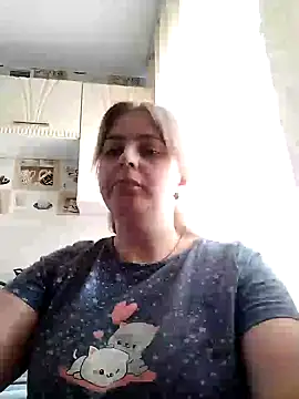 Snapshot of Lady_nice_cat chatting on February 22, 7:56 am Lady nice cat online show from February 22, 7:56 am