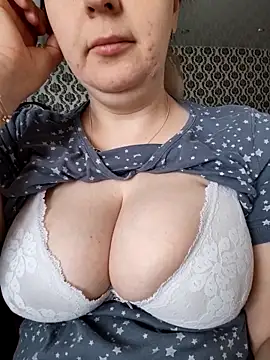 Snapshot of Lady_nice_cat chatting on December 15, 2:49 am Lady nice cat online show from December 15, 2:49 am