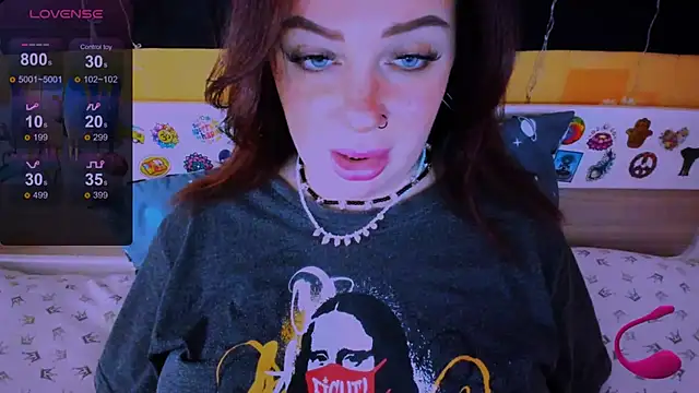 Snapshot of EllieOz chatting on February 24, 1:21 pm EllieOz online show from February 24, 1:21 pm