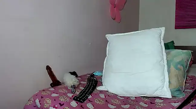 hazisabel online show from December 19, 3:40 am