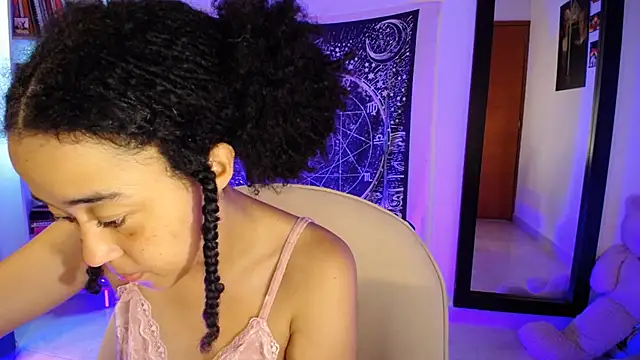 ela 0 online show from April 5, 11:51 am