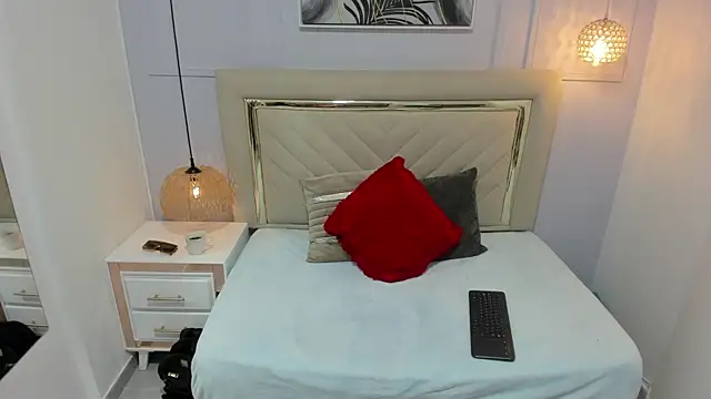 Franchely hot online show from January 21, 11:13 am