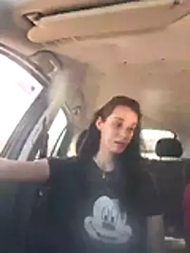 LauraBaby online show from March 8, 9:57 am