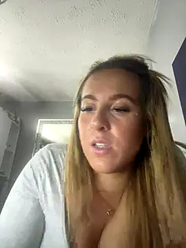 Miss emilee online show from September 18, 8:22 pm