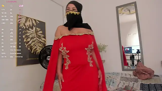 Amina hafsa online show from March 17, 8:01 pm