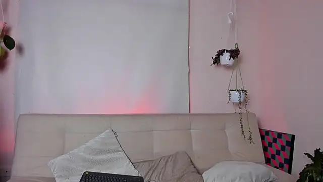 roselinedior online show from January 30, 12:59 pm