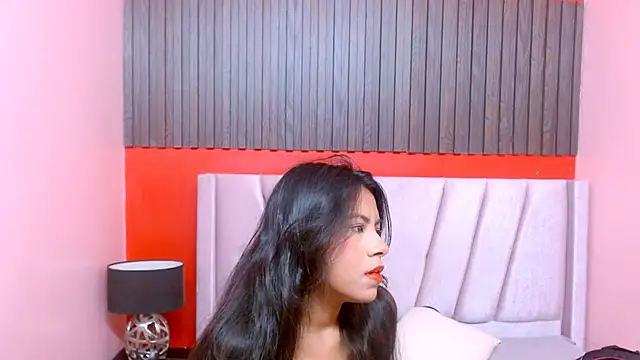 Snapshot of VeronicaRobles chatting on June 12, 7:13 pm VeronicaRobles online show from June 12, 7:13 pm