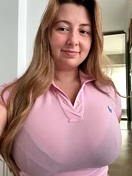 curvyflawless online show from October 27, 7:45 am