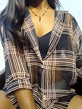 Snapshot of seema_raani chatting on June 21, 3:53 am seema raani online show from June 21, 3:53 am