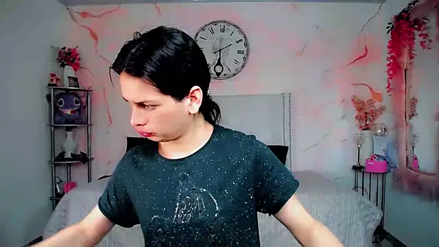 maria camilacms online show from April 1, 6:16 pm