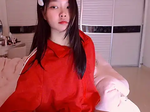 -Lucky Girl online show from February 3, 5:18 am