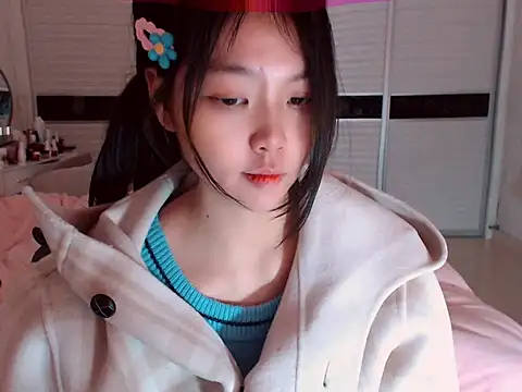 -Lucky Girl online show from February 3, 8:46 am