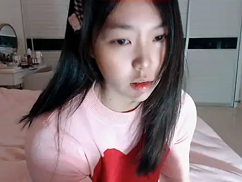 -Lucky Girl online show from February 24, 1:24 am