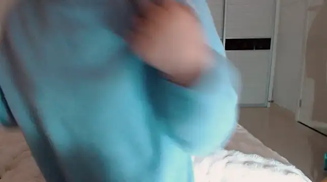 -Lucky Girl online show from March 6, 12:43 am