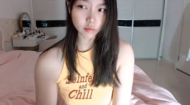 -Lucky Girl online show from March 21, 11:12 pm