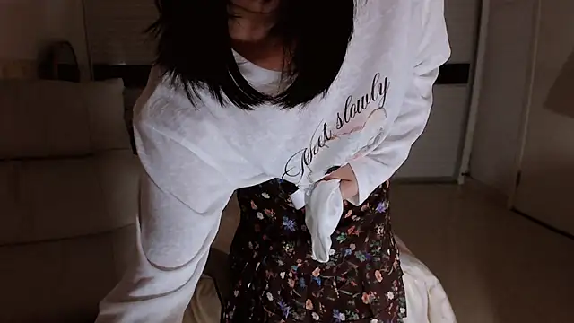 -Lucky Girl online show from September 14, 2:49 pm