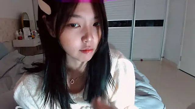 -Lucky Girl online show from October 14, 2:23 am