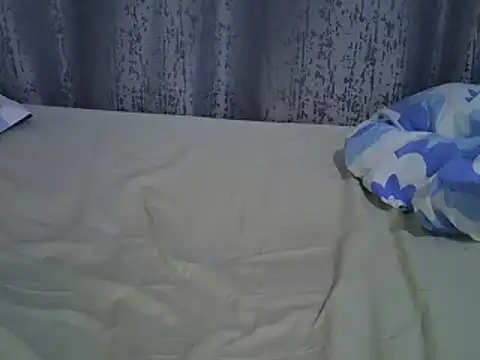 Snapshot of sweet_veee chatting on February 17, 1:21 pm sweet veee online show from February 17, 1:21 pm