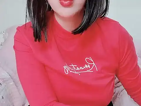 Snapshot of Bella_Babi chatting on January 12, 8:14 am Bella Babi online show from January 12, 8:14 am