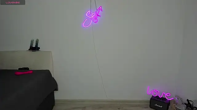 Bitch Coin online show from October 15, 8:58 am