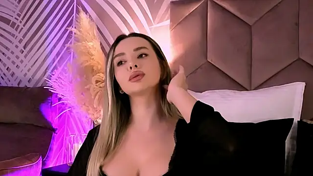 KatyaBelle online show from October 20, 7:25 pm