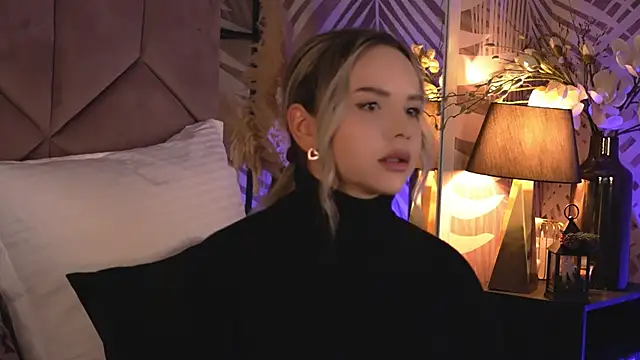 KatyaBelle online show from February 4, 8:03 pm