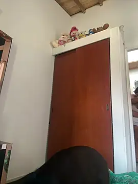 emmyjhonson07 online show from January 18, 5:17 pm