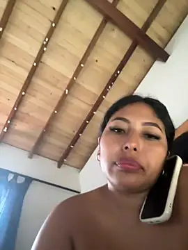 emmyjhonson07 online show from June 8, 1:22 pm