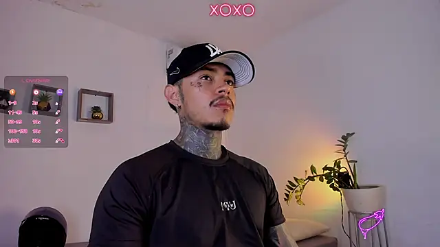 JordanSmiith  online show from February 9, 2:50 pm