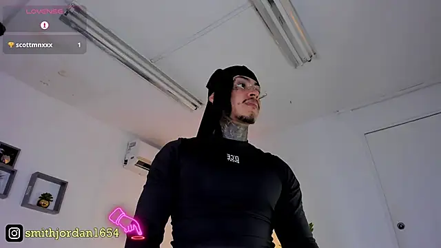 JordanSmiith  online show from February 28, 2:20 am