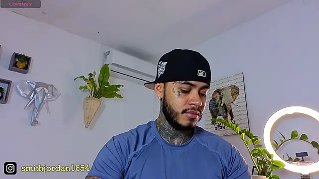 JordanSmiith  online show from September 9, 8:30 pm