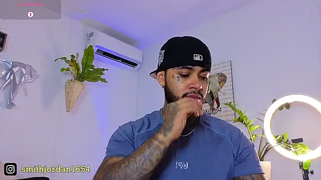 JordanSmiith  online show from September 12, 8:53 pm