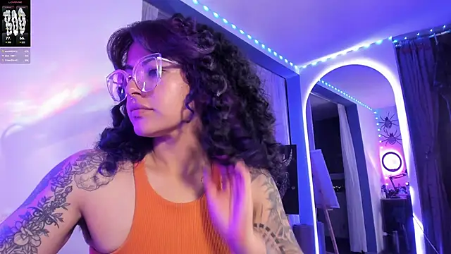 witchviolet online show from March 2, 5:01 am