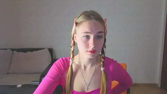 Snapshot of natali2550 chatting on November 20, 7:30 am natali2550 online show from November 20, 7:30 am