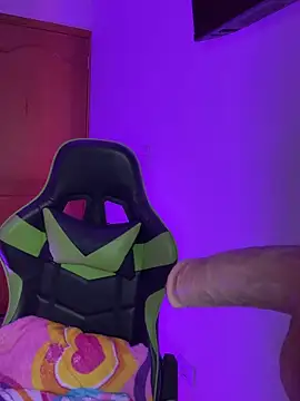 leila 22 online show from October 17, 6:38 am