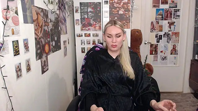 CapriScorpion online show from December 9, 12:40 pm