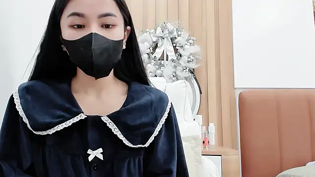 Snapshot of Lita-Julia chatting on January 13, 3:12 am Lita-Julia online show from January 13, 3:12 am