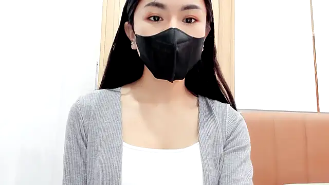 Snapshot of Lita-Julia chatting on February 4, 8:02 am Lita-Julia online show from February 4, 8:02 am