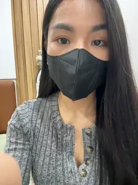 Snapshot of Lita-Julia chatting on February 15, 2:22 pm Lita-Julia online show from February 15, 2:22 pm