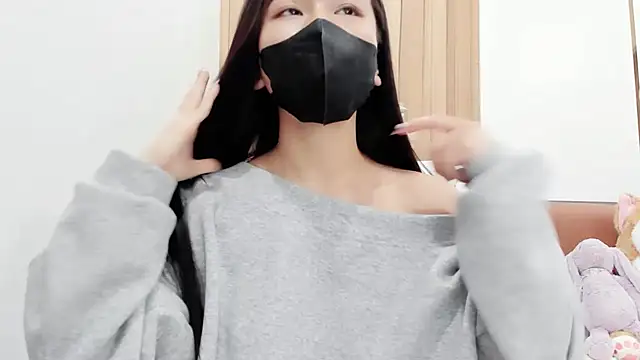 Snapshot of Lita-Julia chatting on March 15, 4:43 pm Lita-Julia online show from March 15, 4:43 pm