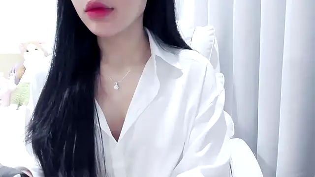 Snapshot of Lita-Julia chatting on December 2, 8:41 am Lita-Julia online show from December 2, 8:41 am