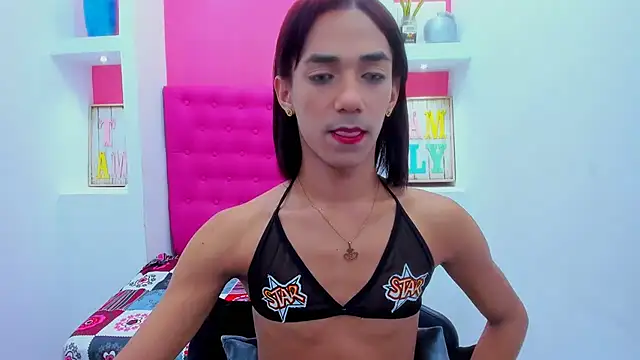 KatrinaQueen1 online show from February 3, 1:09 am