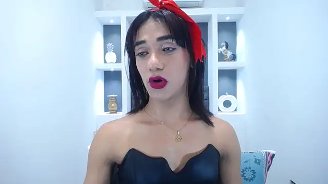 KatrinaQueen1 online show from March 18, 12:14 pm