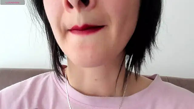 Snapshot of queen_fetish chatting on February 12, 8:50 pm queen fetish online show from February 12, 8:50 pm