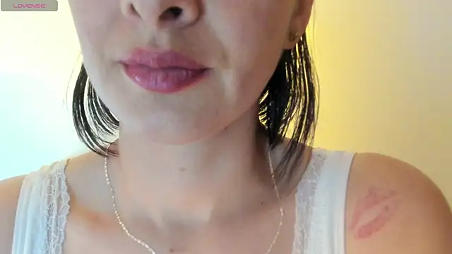 Snapshot of queen_fetish chatting on September 10, 3:45 pm queen fetish online show from September 10, 3:45 pm